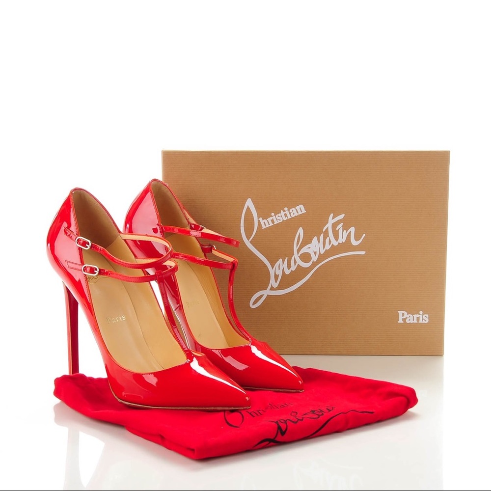Christian Louboutin V Neck Patent Leather Pumps